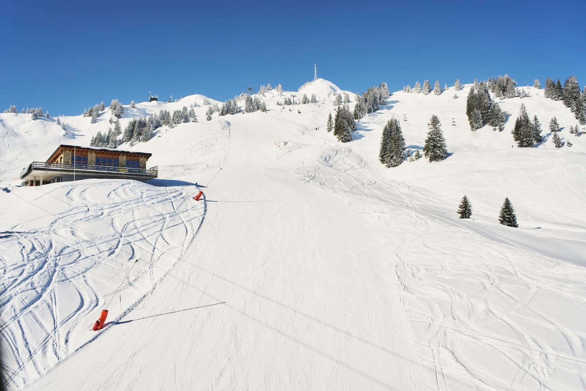 Hahnenkamm Hostel Reutte Exterior foto