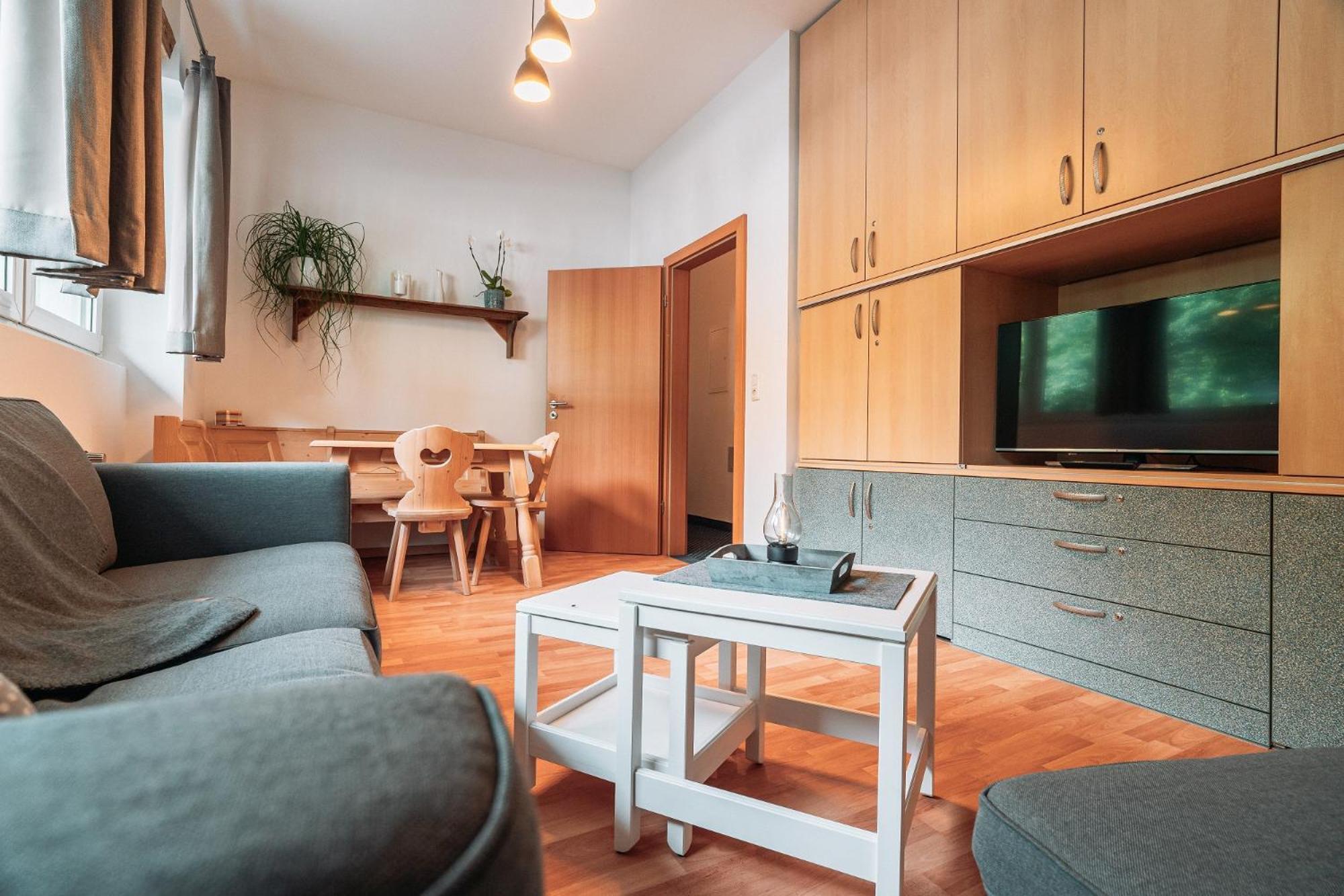 Hahnenkamm Hostel Reutte Habitación foto